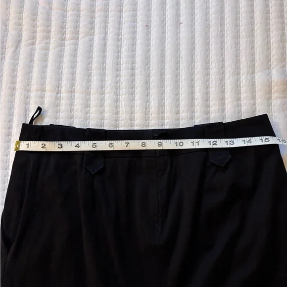 Gucci Black Pencil Skirt with Gold Details - Picture 6 of 16